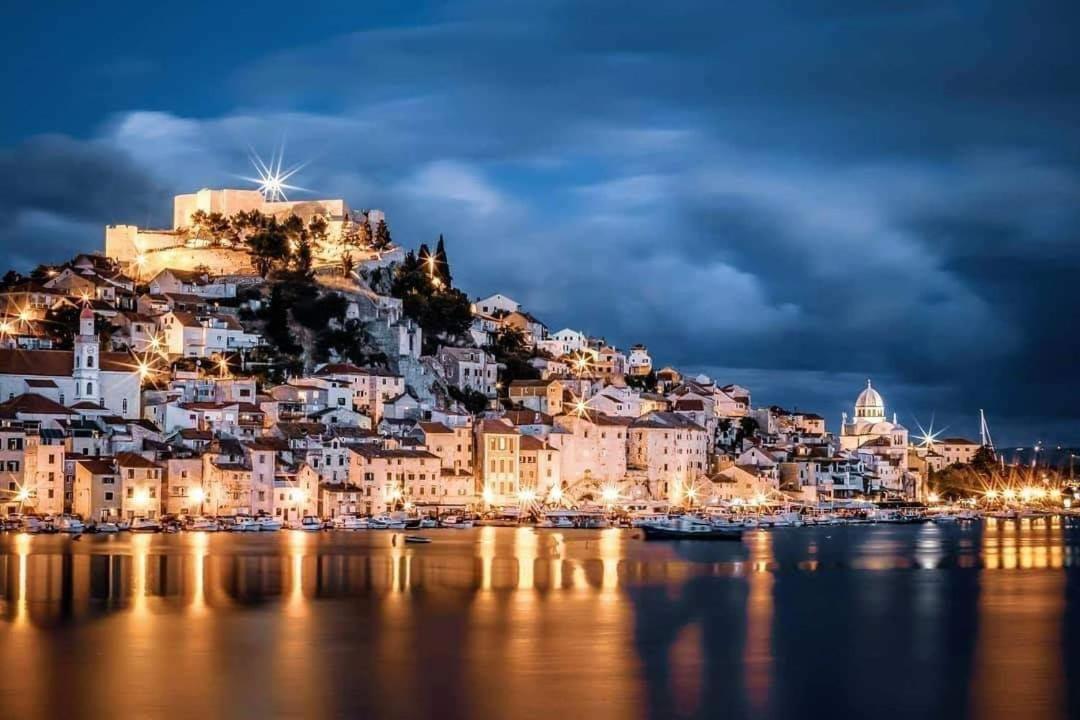 Glorianita Sweethome,Centro, Free Parking,Self Check- In Sibenik Ngoại thất bức ảnh