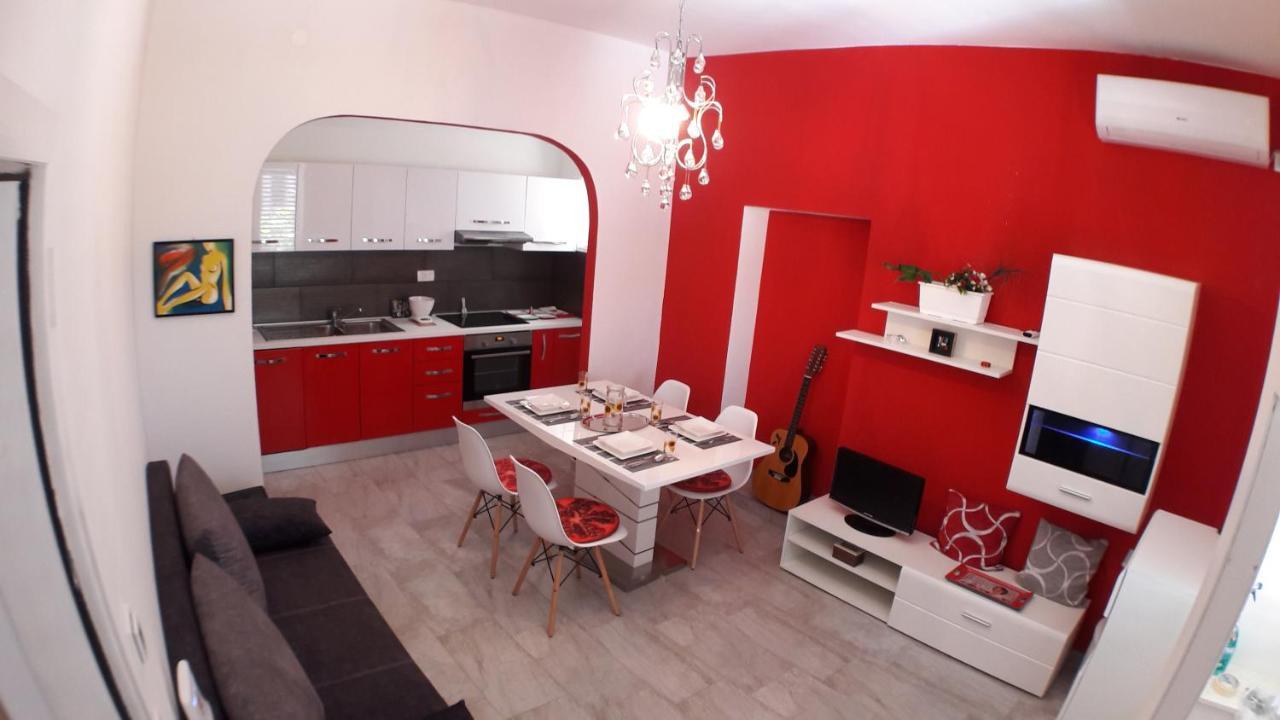 Glorianita Sweethome,Centro, Free Parking,Self Check- In Sibenik Ngoại thất bức ảnh